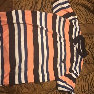 Selling at size L I bought it for a party. This is good for a basic fit or party